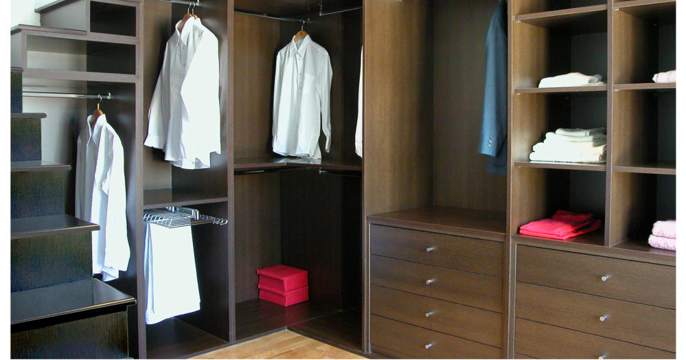 Armarios Puertas Correderas Madera en Madrid -  Boadilla del Monte - Majadahonda Las Rozas Pozuelo de Alcorcon Aravaca Torrelodones Brunete -Armarios Empotrados  a Medida en Madrid